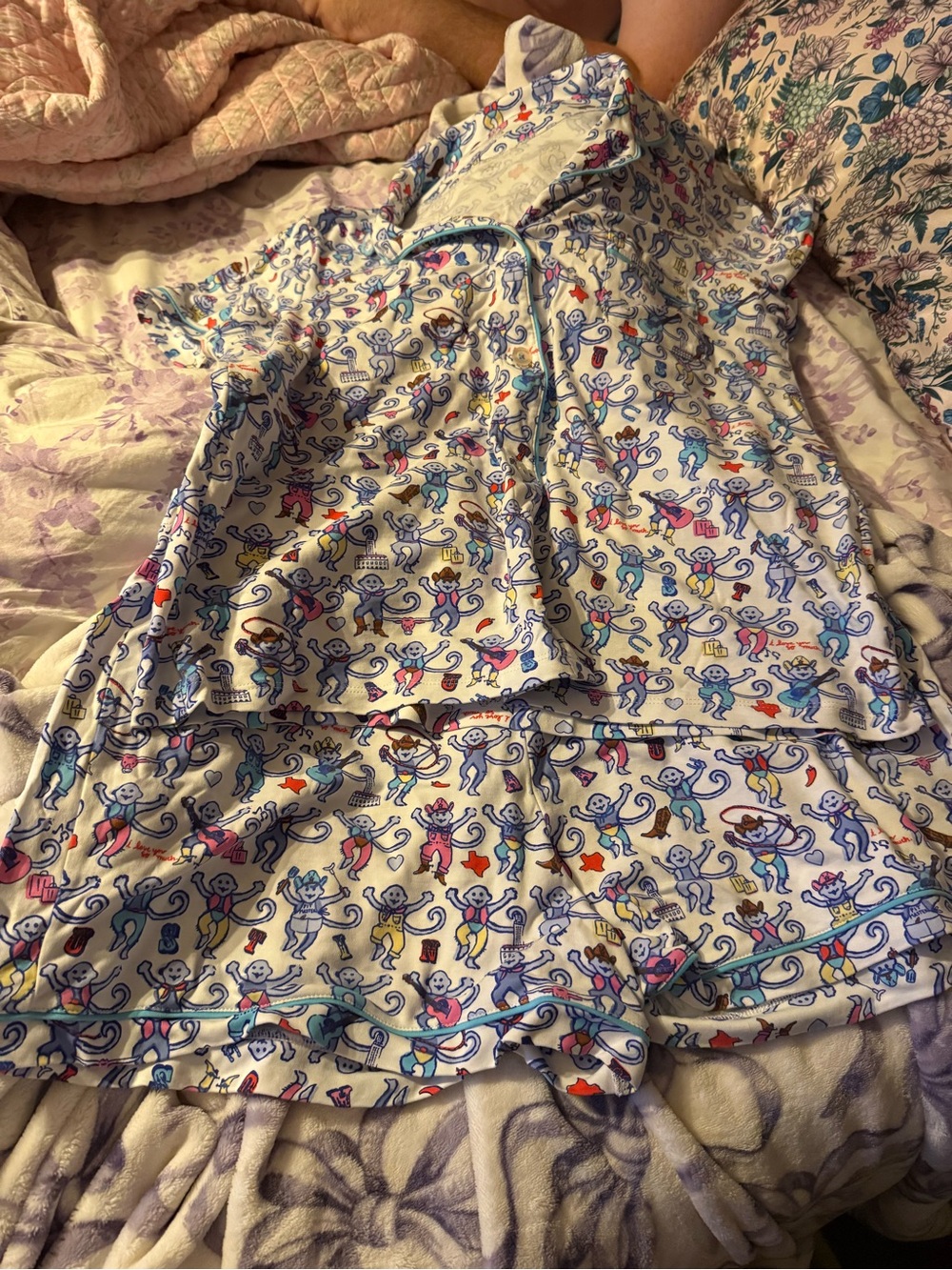 Roller Rabbit Austin store exclusive pajamas xl
